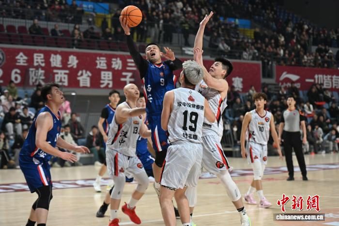 西安队力克汉中队斩获陕西省男篮城际联赛冠军