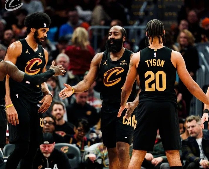 贾勒特·阿伦复出或重塑骑士攻防平衡