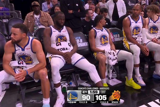 库里右腿伤势难掩勇士惨败太阳无缘季后赛