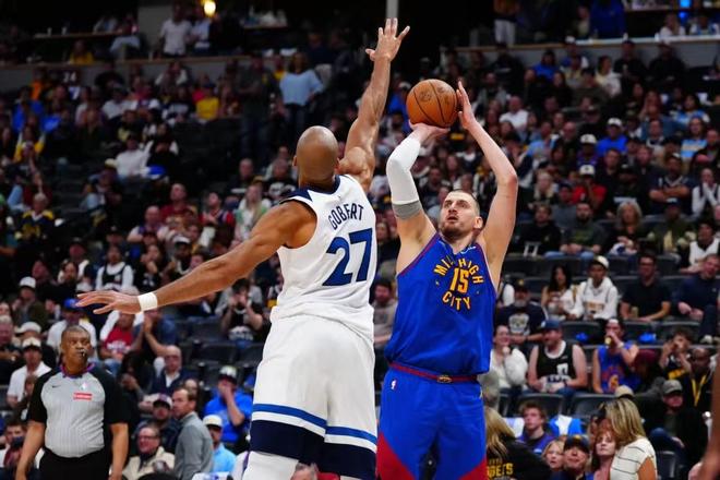 西部季后赛格局大变：雷霆太阳鏖战、森林狼掘